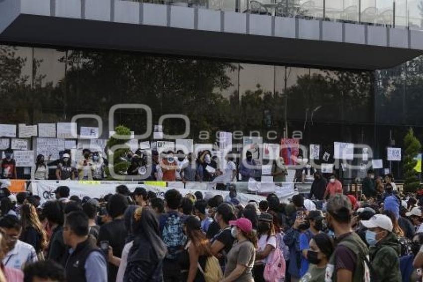 BUAP . MESA DE DIÁLOGO