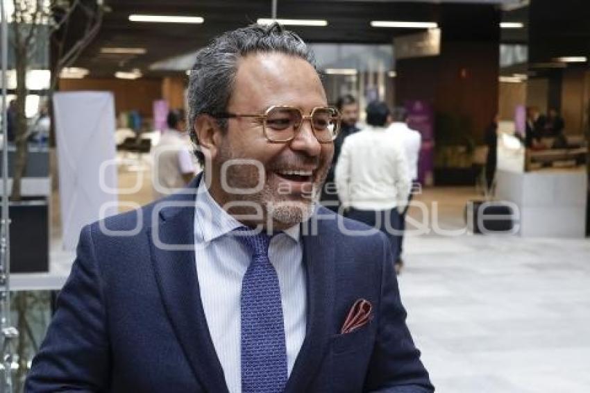 ROBERTO ZATARÁIN