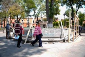 TLAXCALA . FUENTE OCTAGONAL