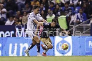 FÚTBOL . CLUB PUEBLA VS PUMAS
