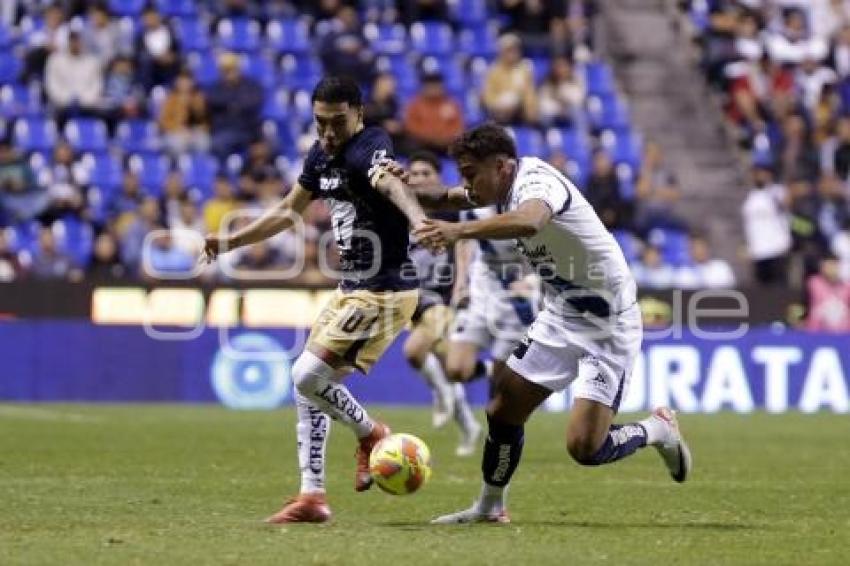 FÚTBOL . CLUB PUEBLA VS PUMAS