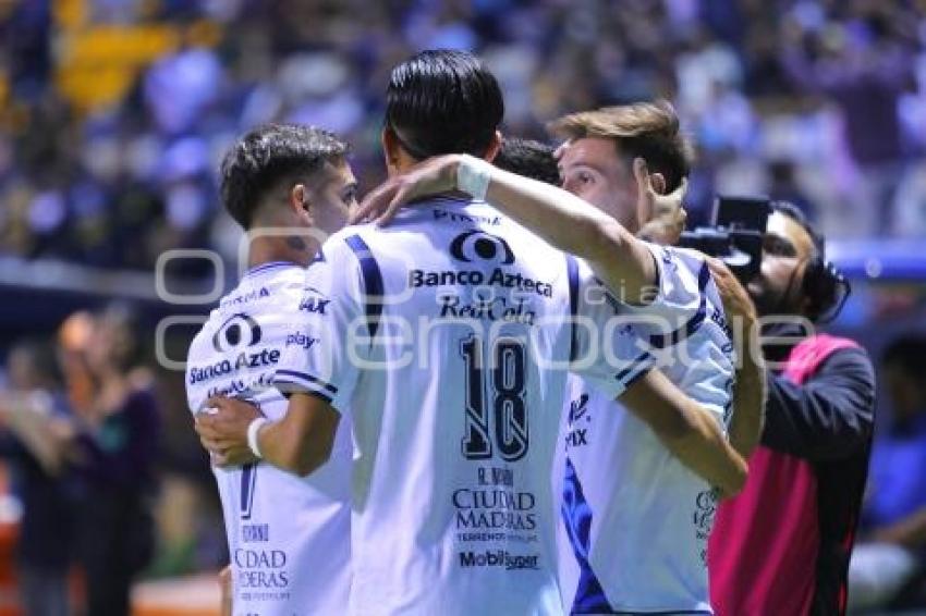 FÚTBOL . CLUB PUEBLA VS PUMAS