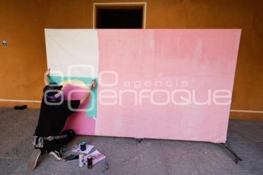 MURAL . LIBERADAS