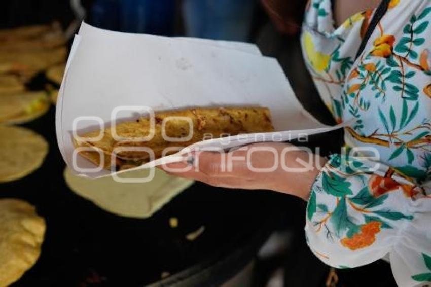 TLAXCALA . FERIA QUESADILLA Y TLACOYO
