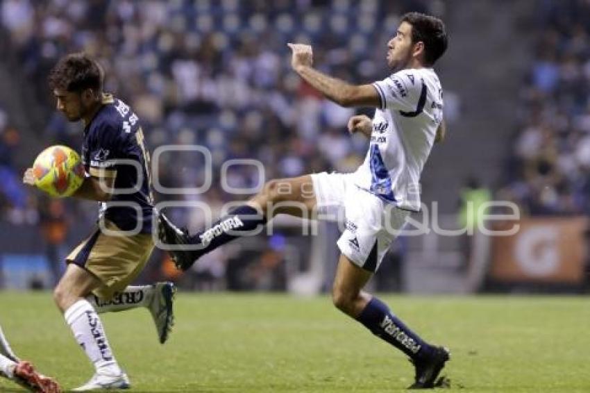 FÚTBOL . CLUB PUEBLA VS PUMAS