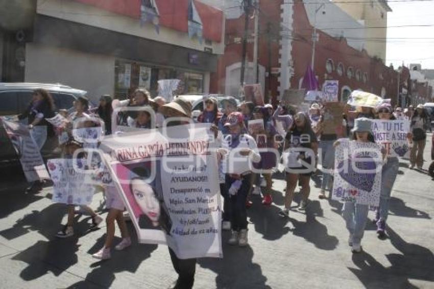TEXMELUCAN . MANIFESTACIÓN 8M