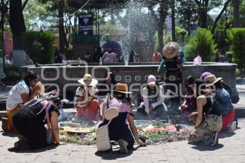 TLAXCALA . OFRENDA 8M