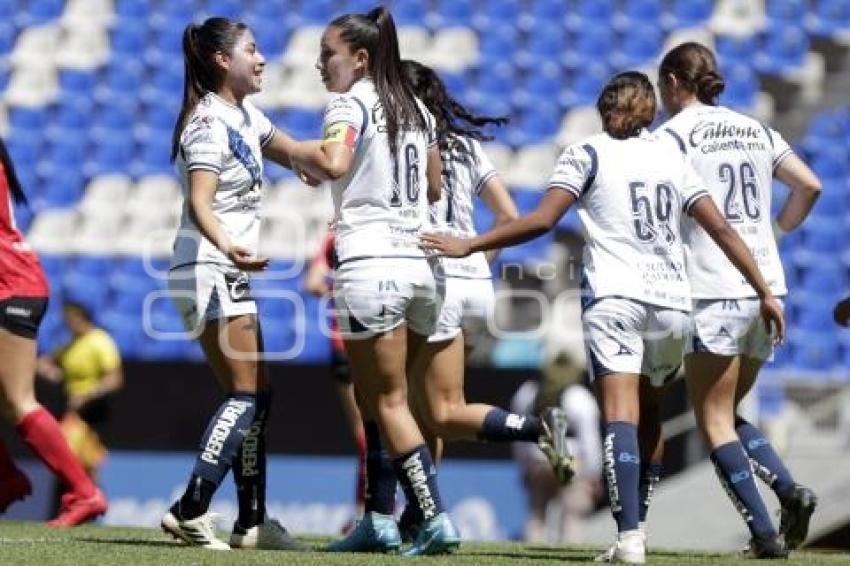 FÚTBOL FEMENIL . PUEBLA VS XOLAS