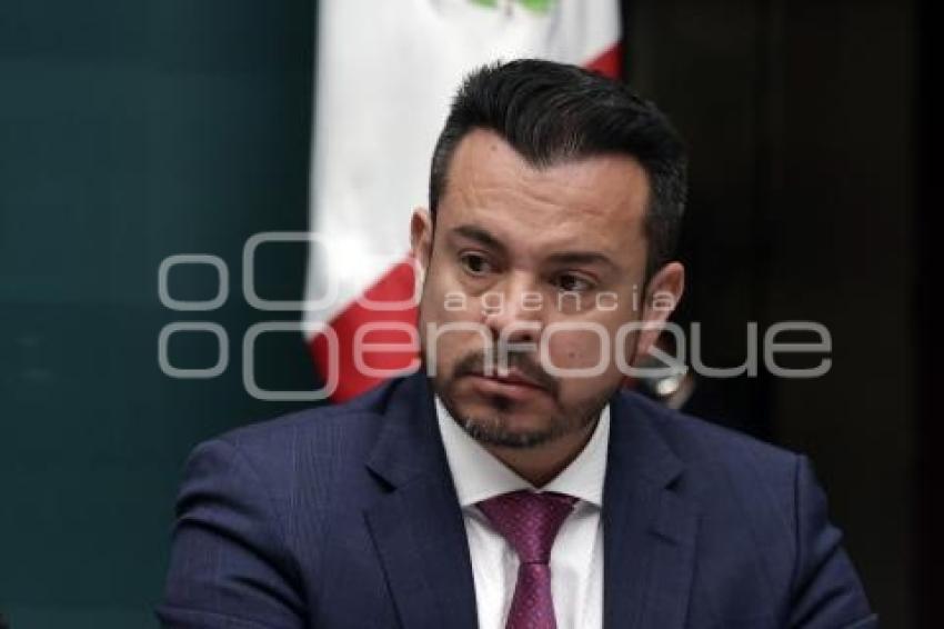 GOBIERNO ESTATAL . JOSÉ LUIS GARCÍA PARRA