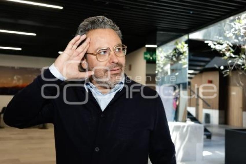 ROBERTO ZATARÁIN