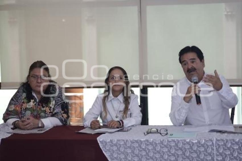 EL HUMANISTA . PERIÓDICO