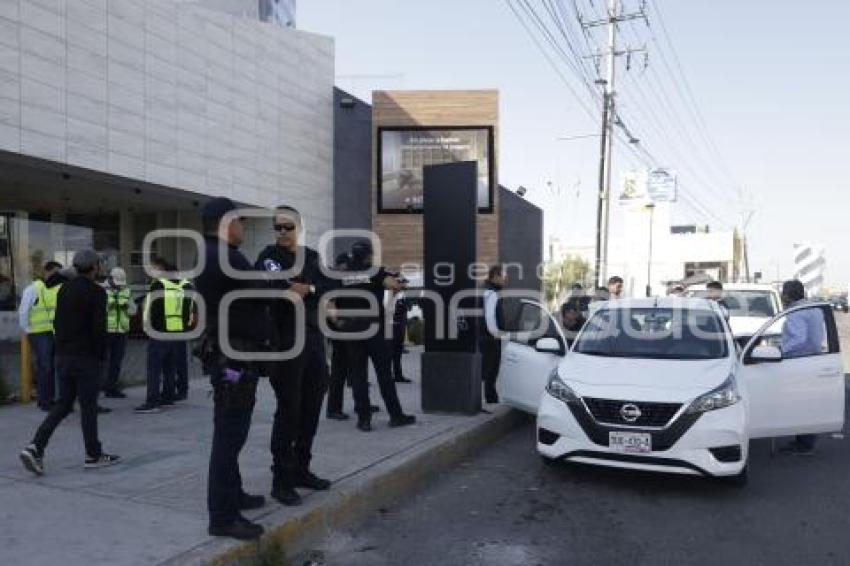 OPERATIVO . TAXIS PIRATAS