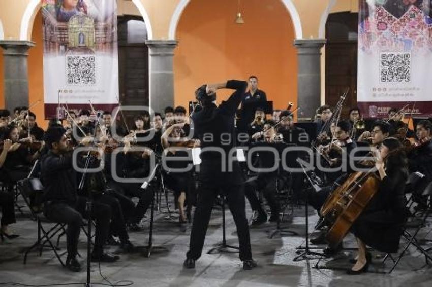 CONCIERTO ESPERANZA AZTECA