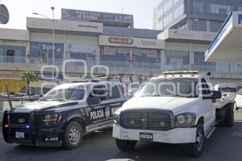 OPERATIVO . TAXIS PIRATAS