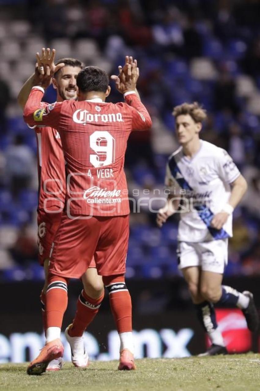FÚTBOL . CLUB PUEBLA VS TOLUCA