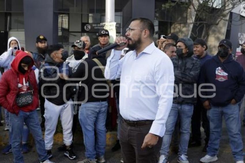 MANIFESTACIÓN TRANSPORTE IRREGULAR