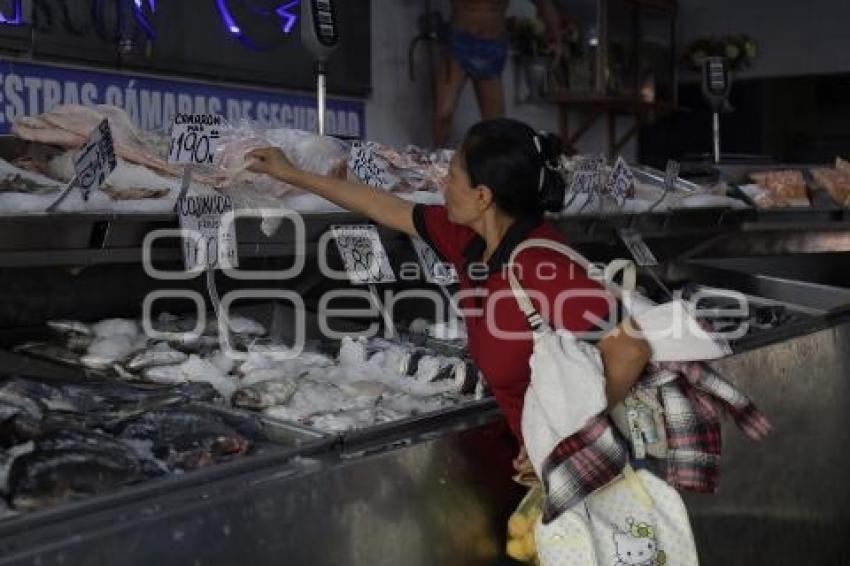 PESCADOS Y MARISCOS