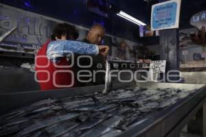 PESCADOS Y MARISCOS