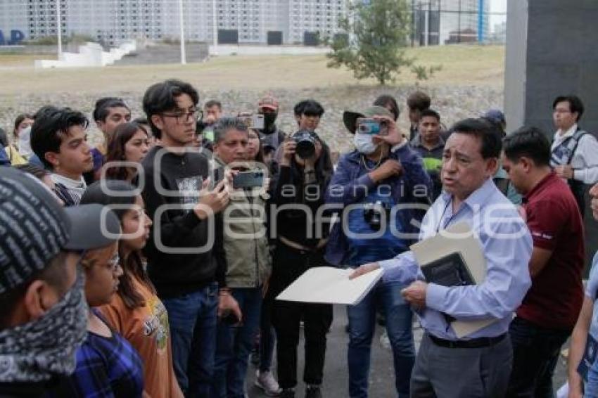 BUAP . MESA DE DIÁLOGO