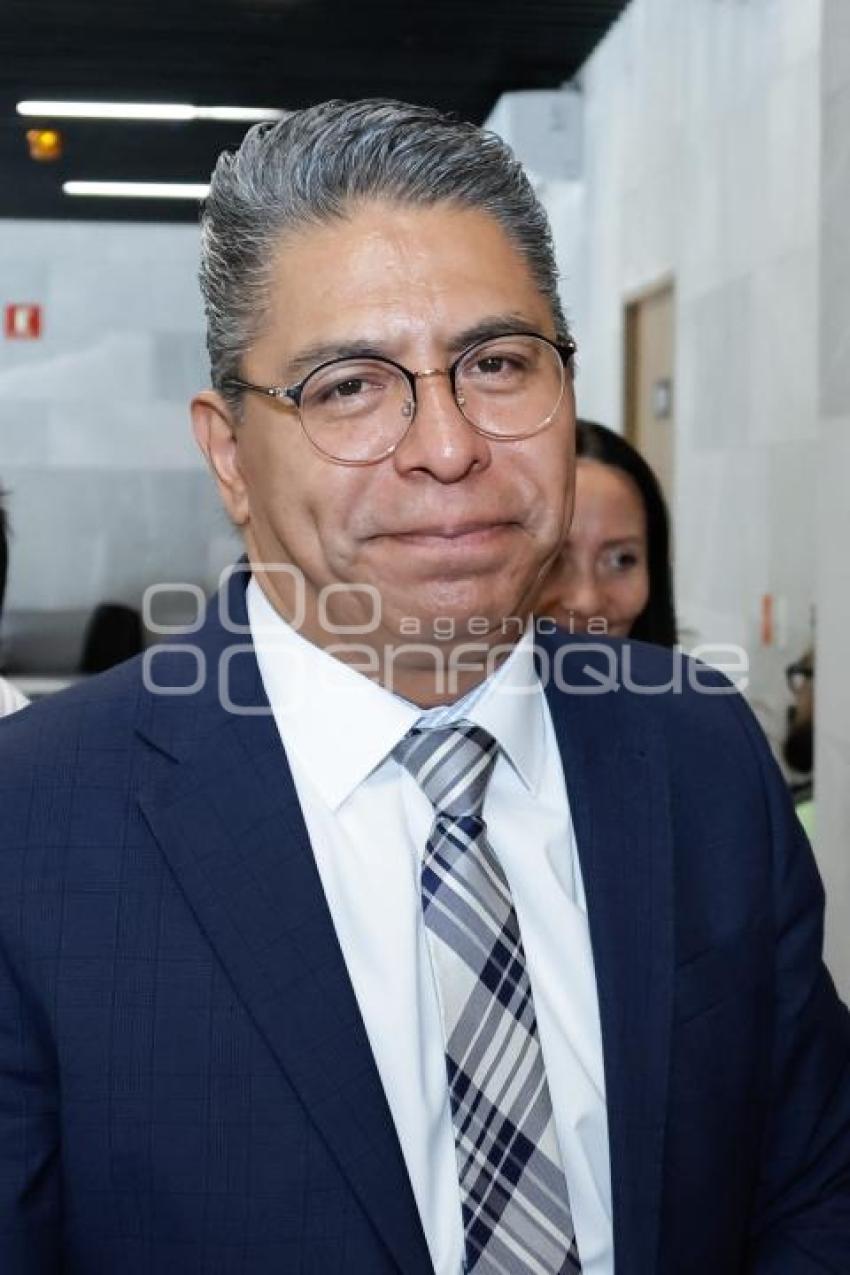 MARCOS CASTRO
