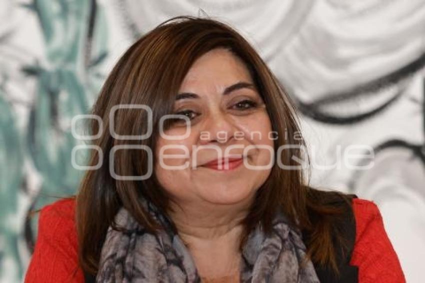 MARÍA JOSÉ FARFÁN