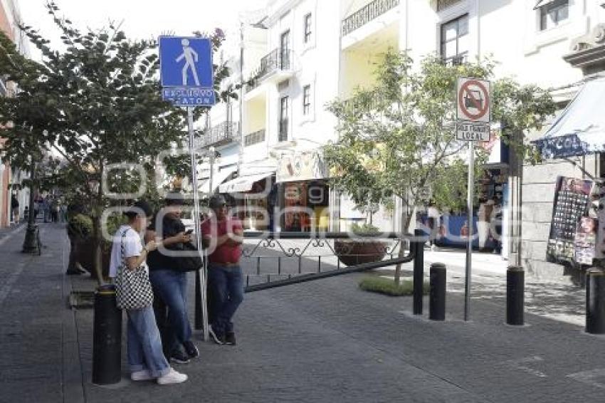 CALLE DE LOS DULCES