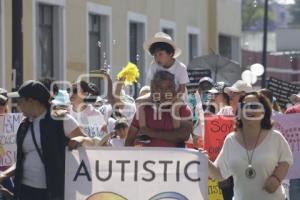 AUTISMO . MARCHA