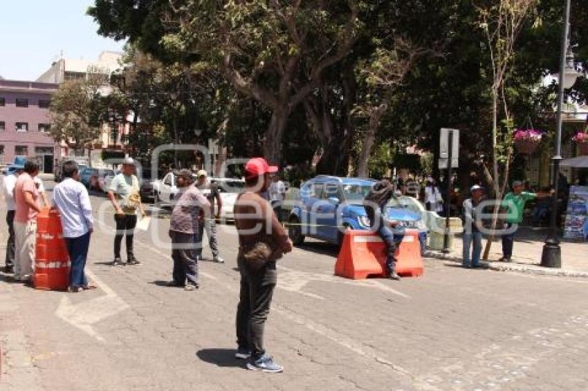ATLIXCO . BLOQUEO ZÓCALO