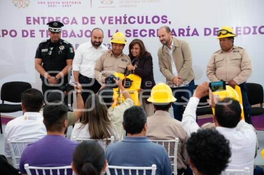 TLAXCALA . ENTREGA EQUIPO MEDIO AMBIENTE