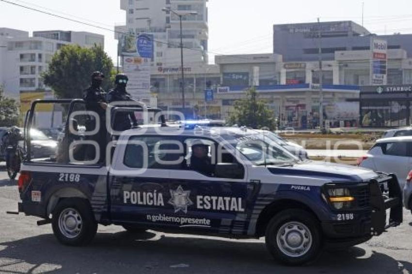 OPERATIVO . TAXIS PIRATAS