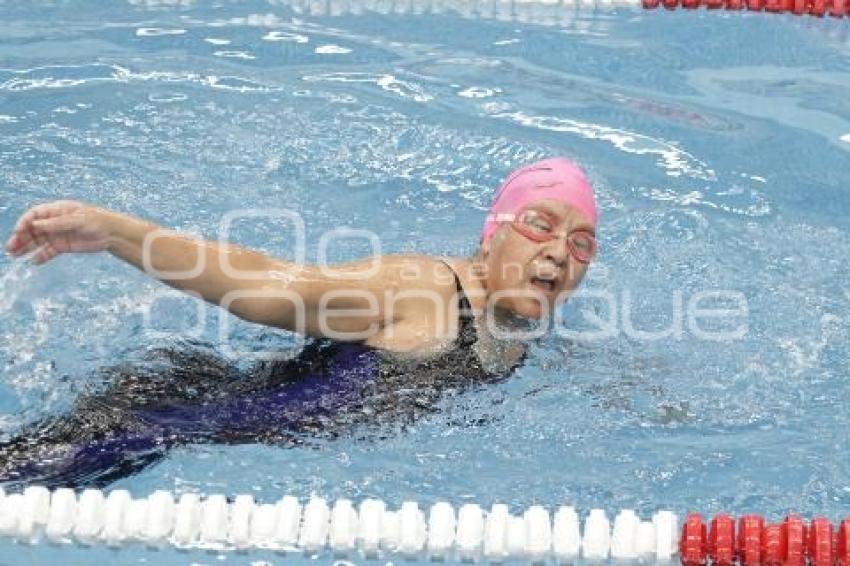 NATACIÓN PARA CIEGOS