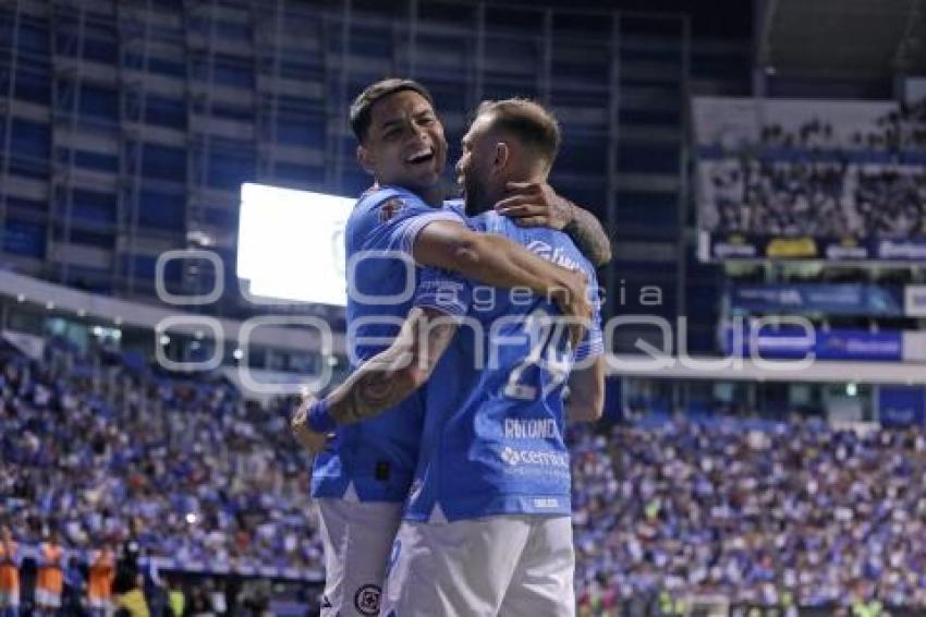 FÚTBOL . CRUZ AZUL VS PUMAS