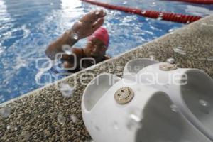 NATACIÓN PARA CIEGOS