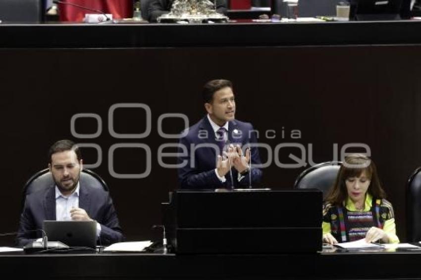 CONGRESO DE LA UNIÓN . ANIVERSARIO PUEBLA