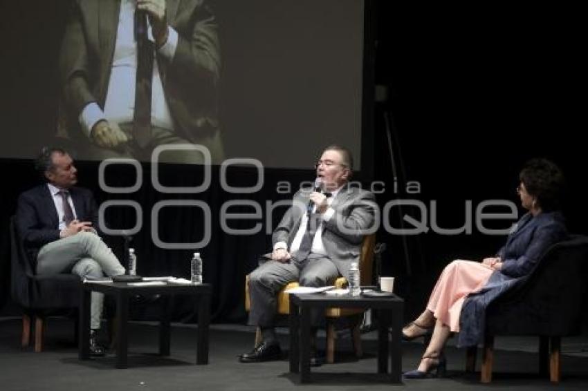 PRESENTACIÓN DEL LIBRO . SESENTA