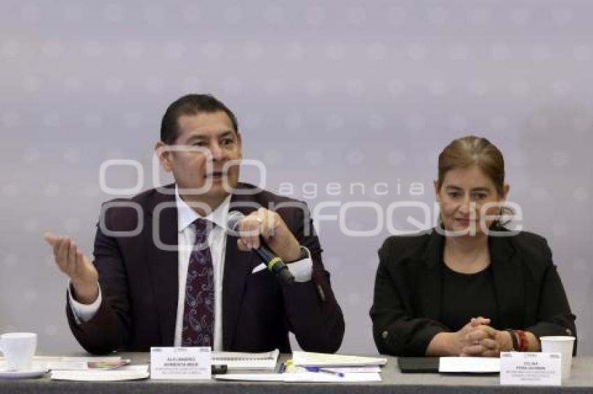 GOBIERNO ESTATAL . MAÑANERA