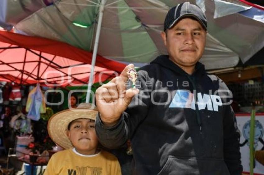 SEMANA SANTA . MERCADO