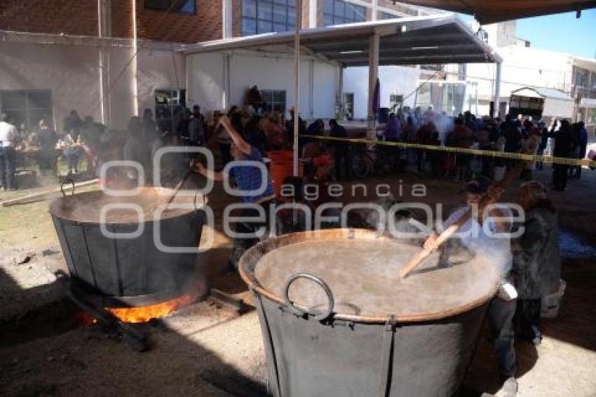 TLAXCALA . MOLE PRIETO