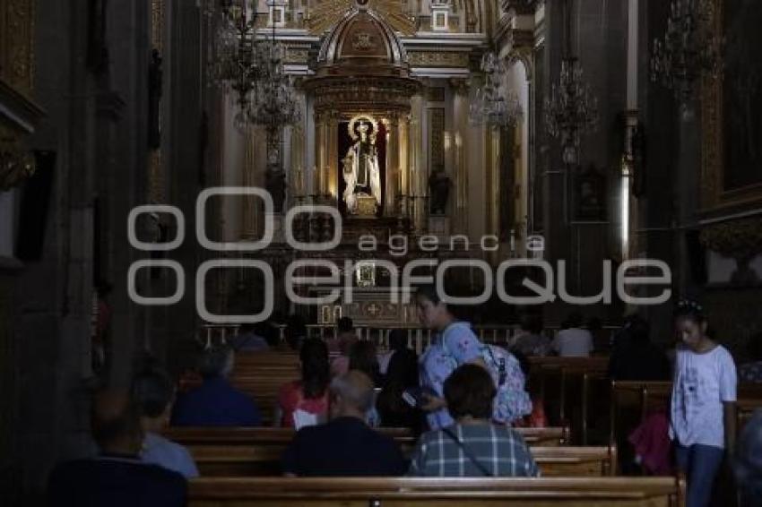 VISITA DE LAS SIETE CASAS