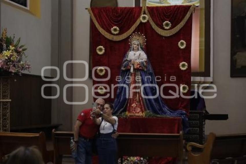 VISITA DE LAS SIETE CASAS