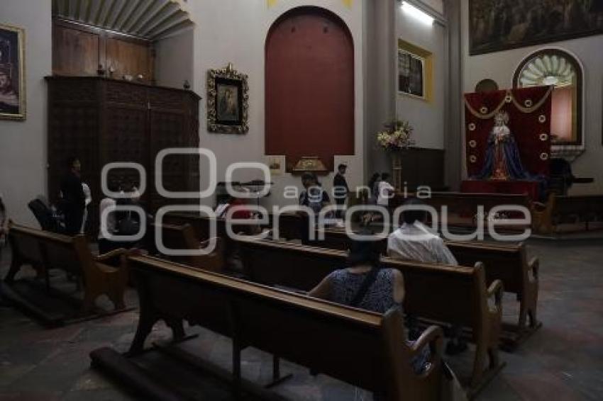 VISITA DE LAS SIETE CASAS