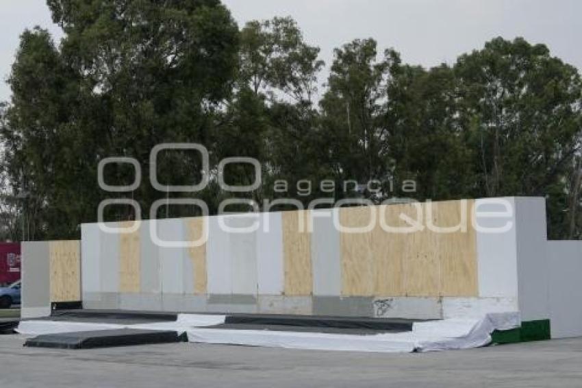 DESFILE 5 DE MAYO . TEMPLETE