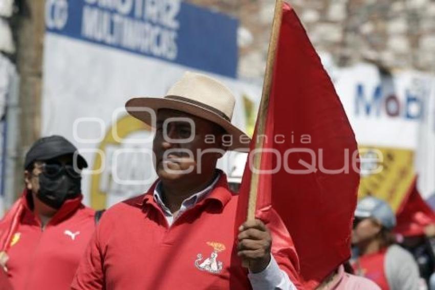 DÍA DEL TRABAJO . ANTORCHA MAGISTERIAL
