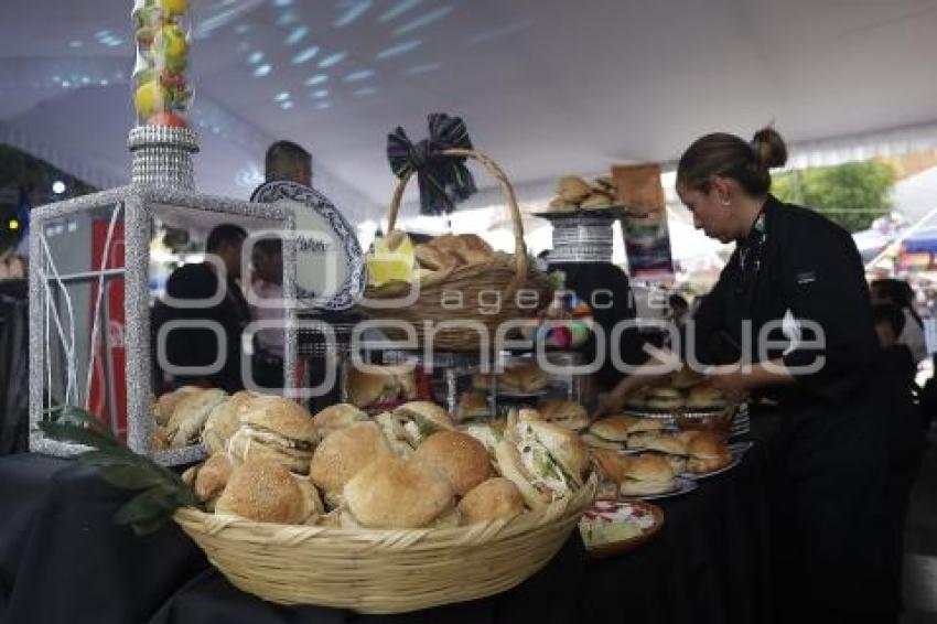 FERIA DE LA CEMITA