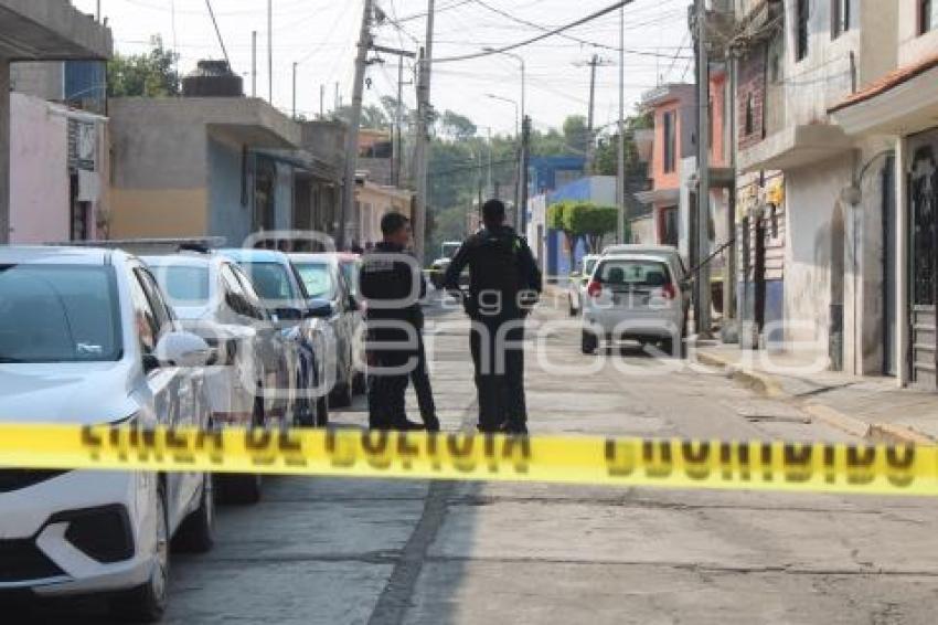 AUTO ROBADO . SAN JERÓNIMO CALERAS