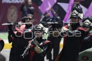 DESFILE 5 DE MAYO