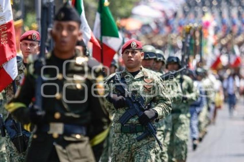 DESFILE 5 DE MAYO
