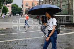CLIMA . LLUVIA