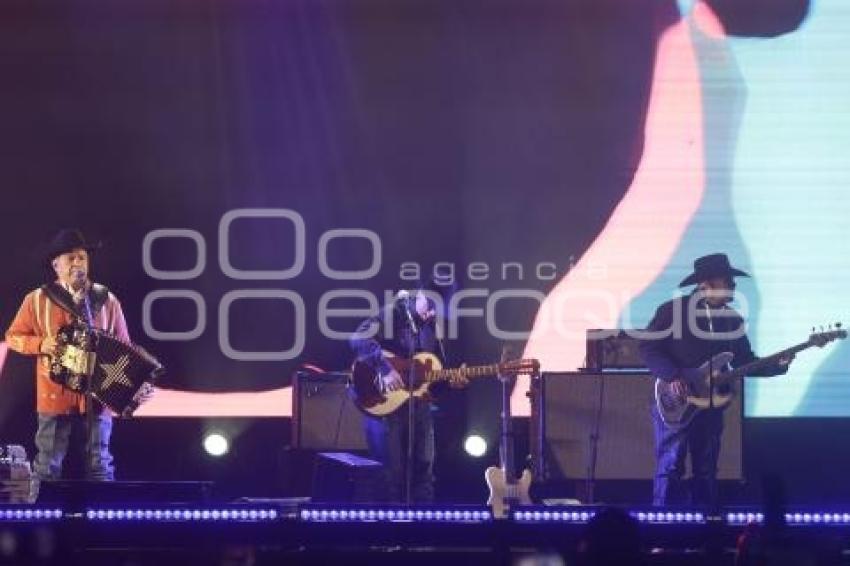 FERIA DE PUEBLA 2025 . INTOCABLE
