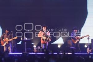 FERIA DE PUEBLA 2025 . INTOCABLE